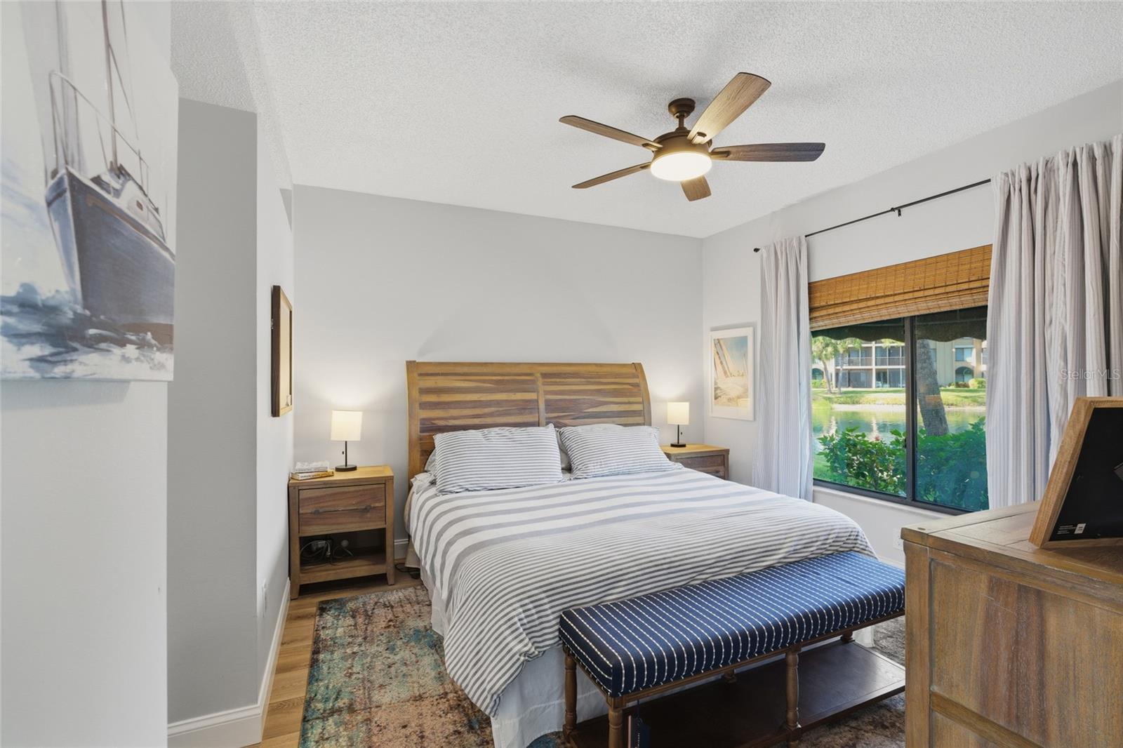 Image 16 of 36 For 5768 Ashton Lake Drive 7