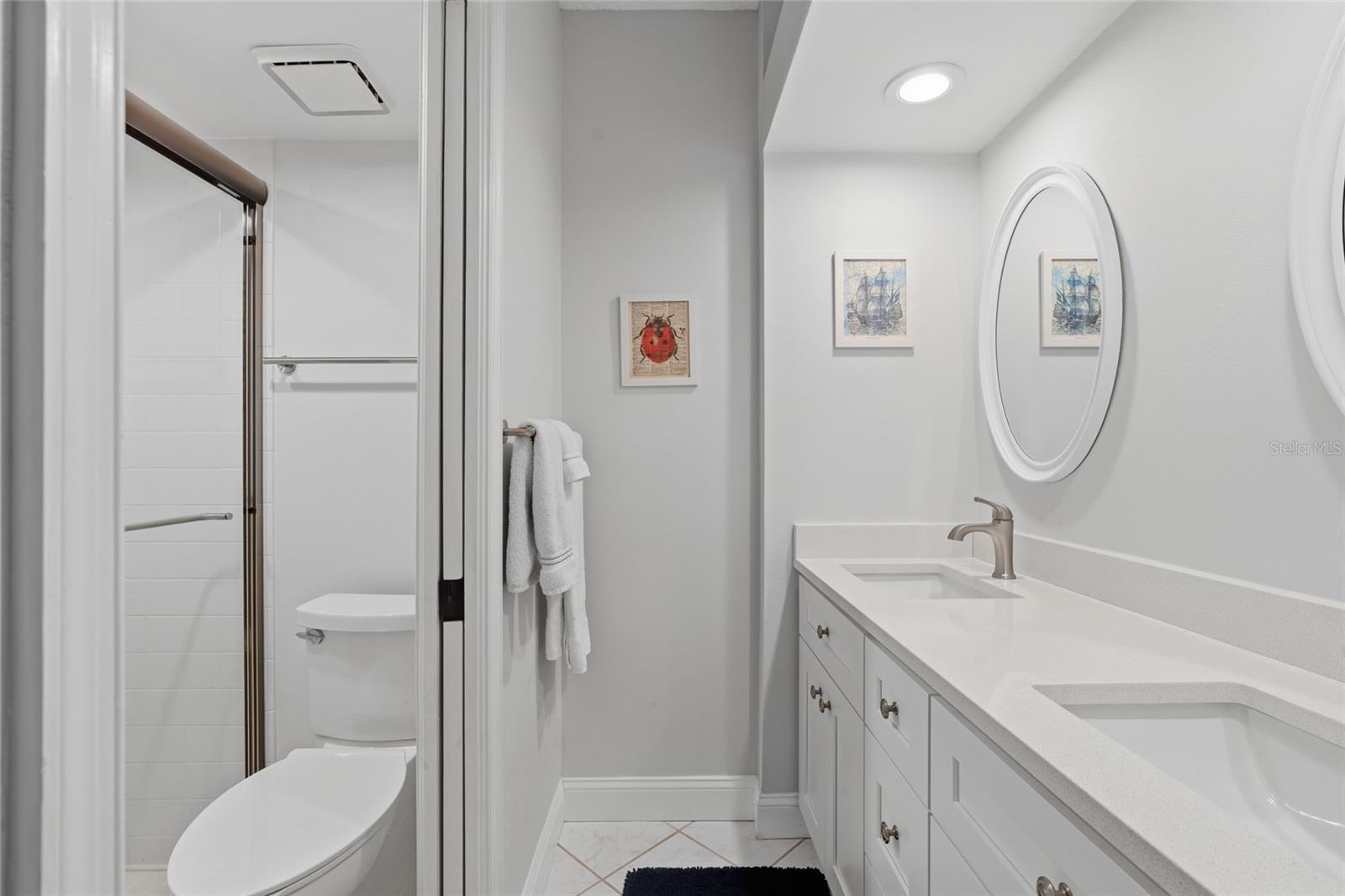 Image 19 of 36 For 5768 Ashton Lake Drive 7