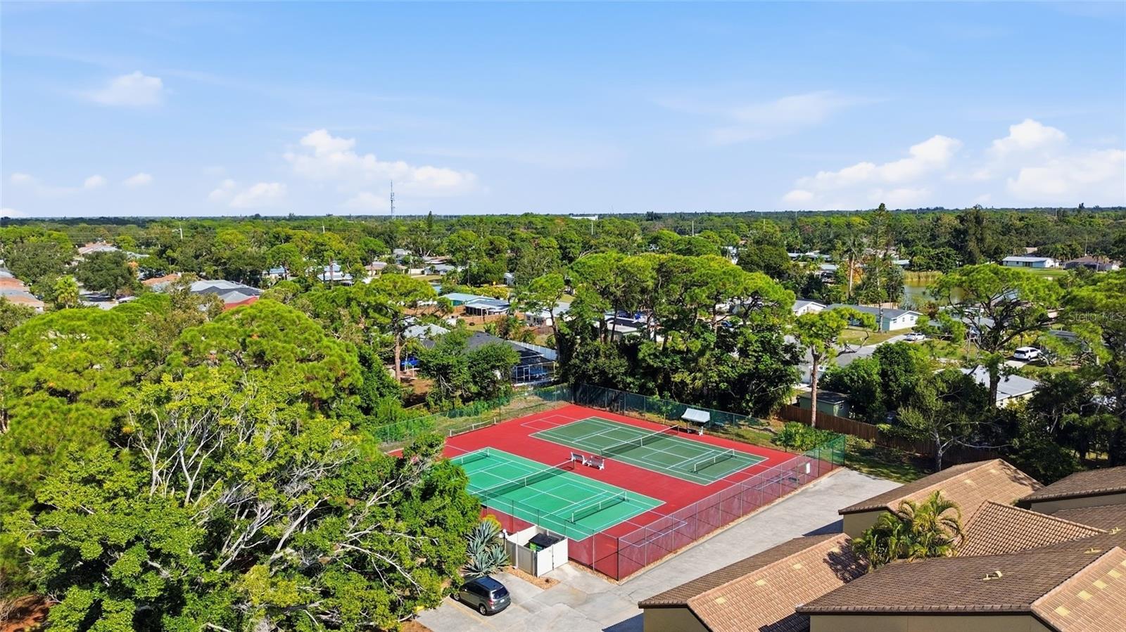 Image 34 of 36 For 5768 Ashton Lake Drive 7