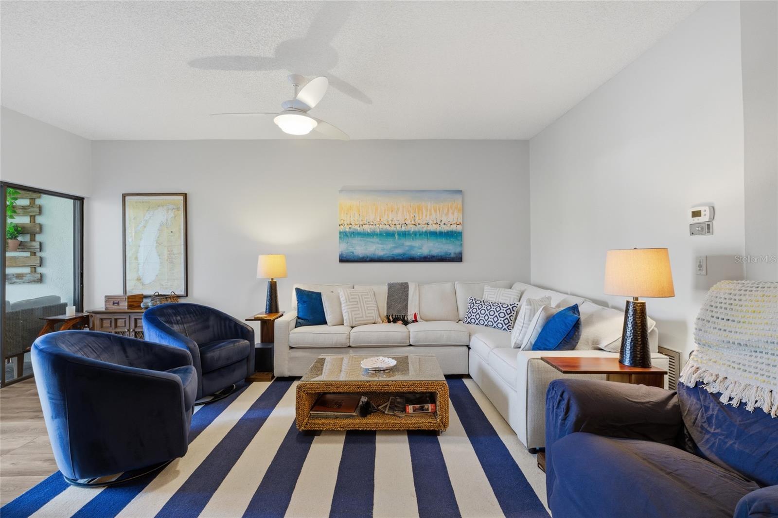 Image 4 of 36 For 5768 Ashton Lake Drive 7