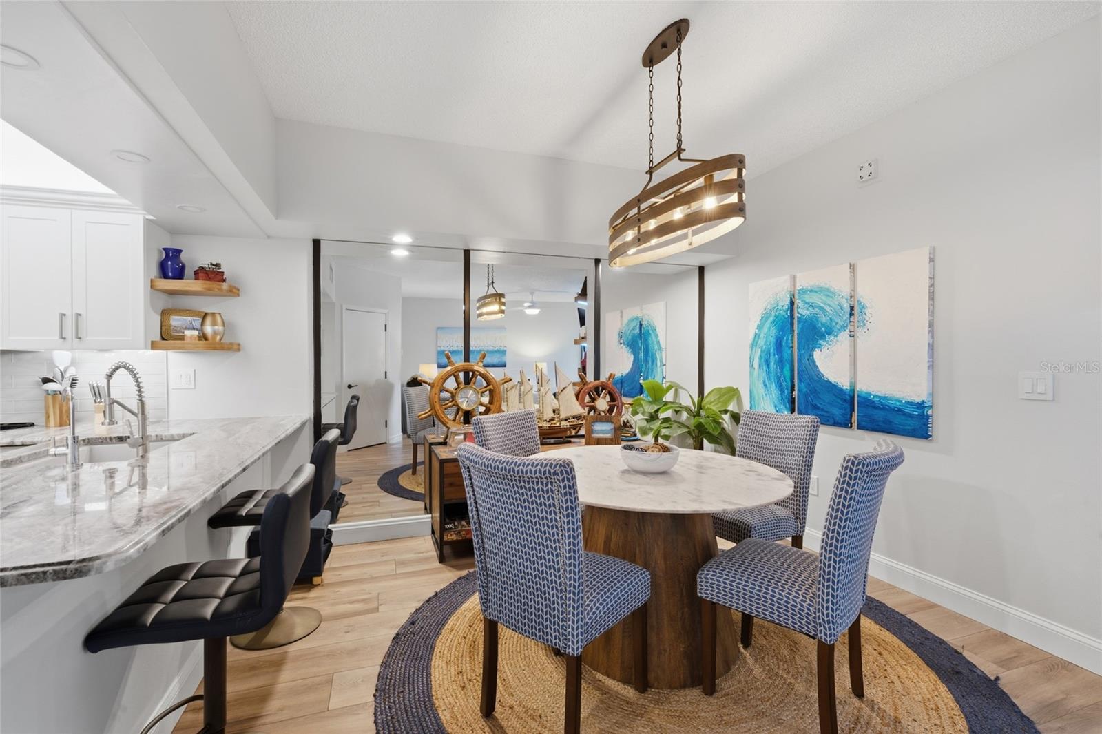 Image 9 of 36 For 5768 Ashton Lake Drive 7