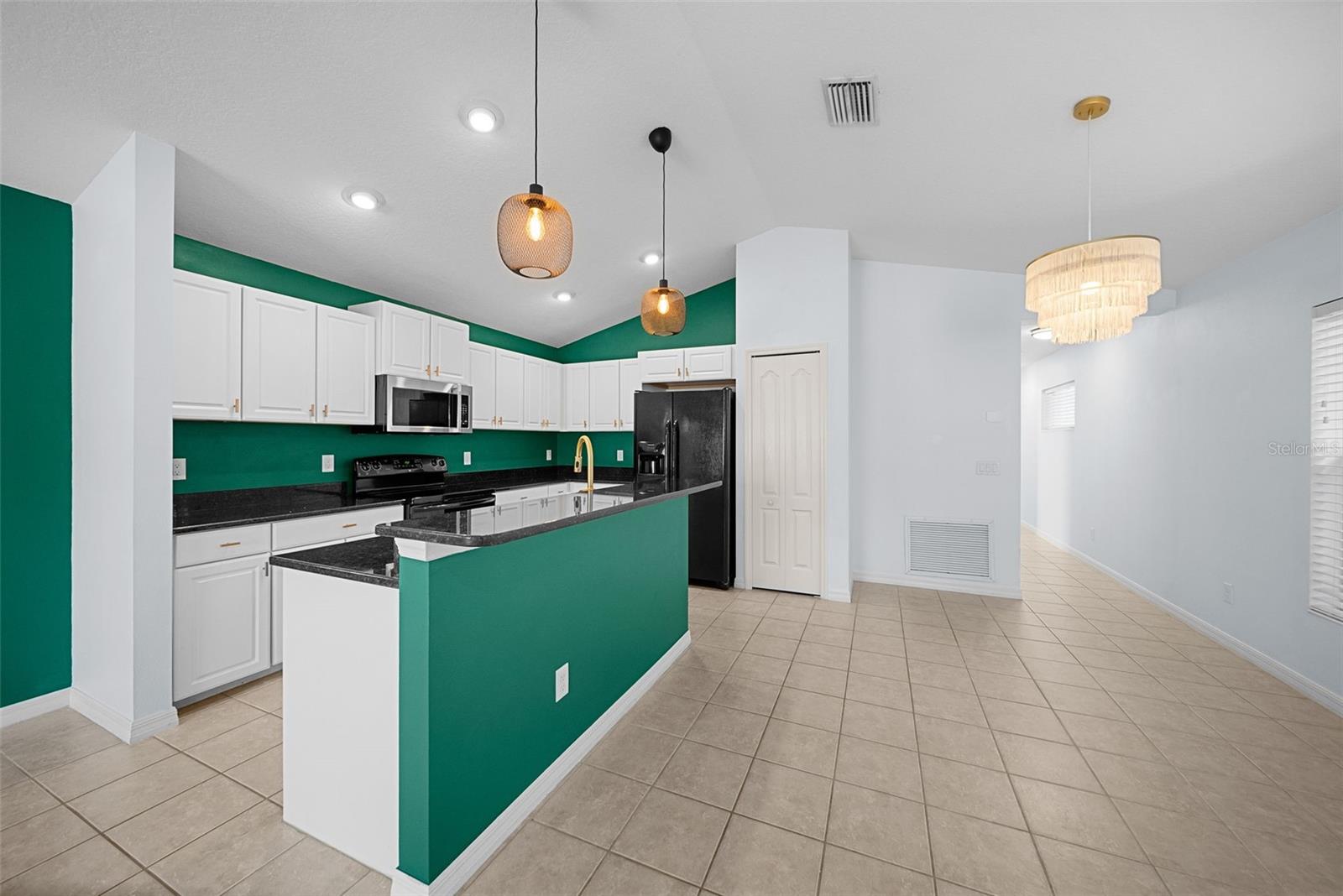 Image 20 of 52 For 6511 Pine Breeze Run