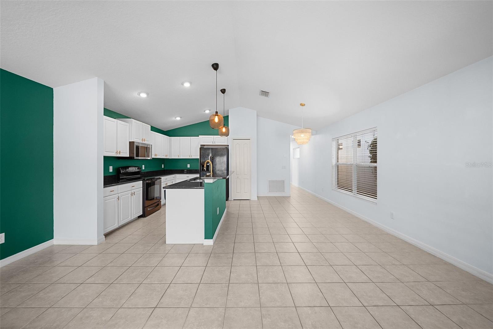 Image 21 of 52 For 6511 Pine Breeze Run