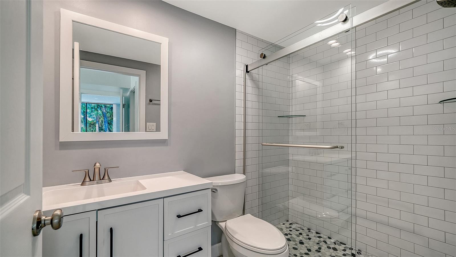 Image 18 of 65 For 117 Pass Key Road 117