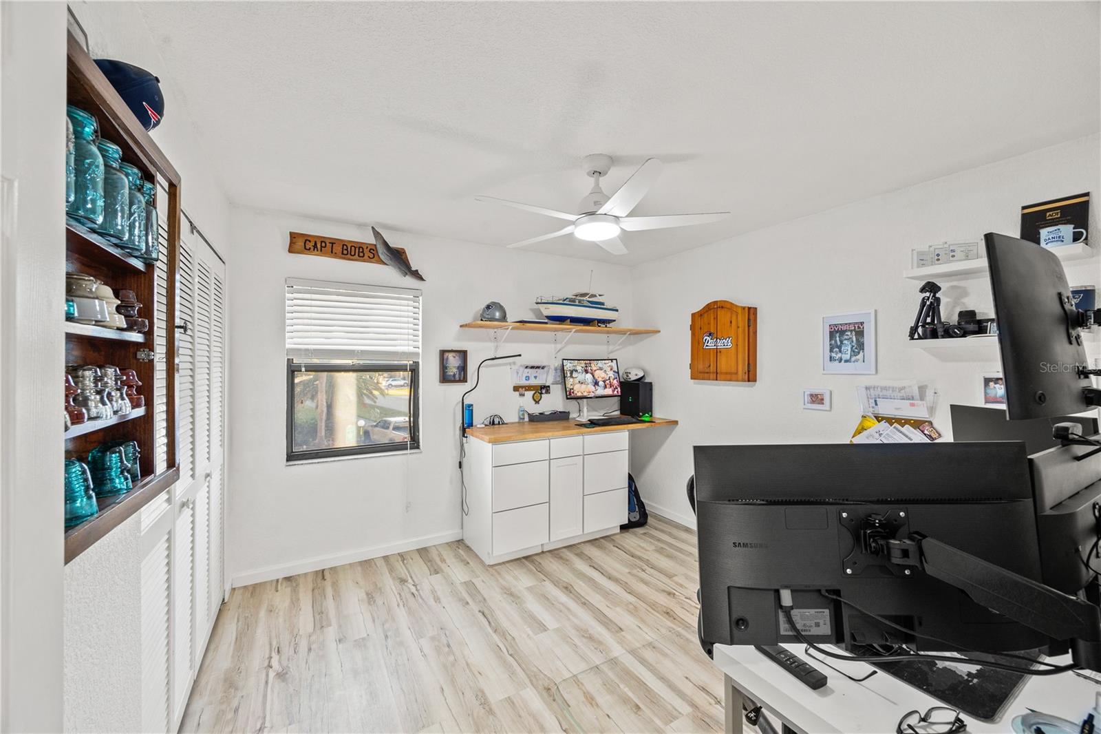 Image 16 of 33 For 2395 Harbor Boulevard 212