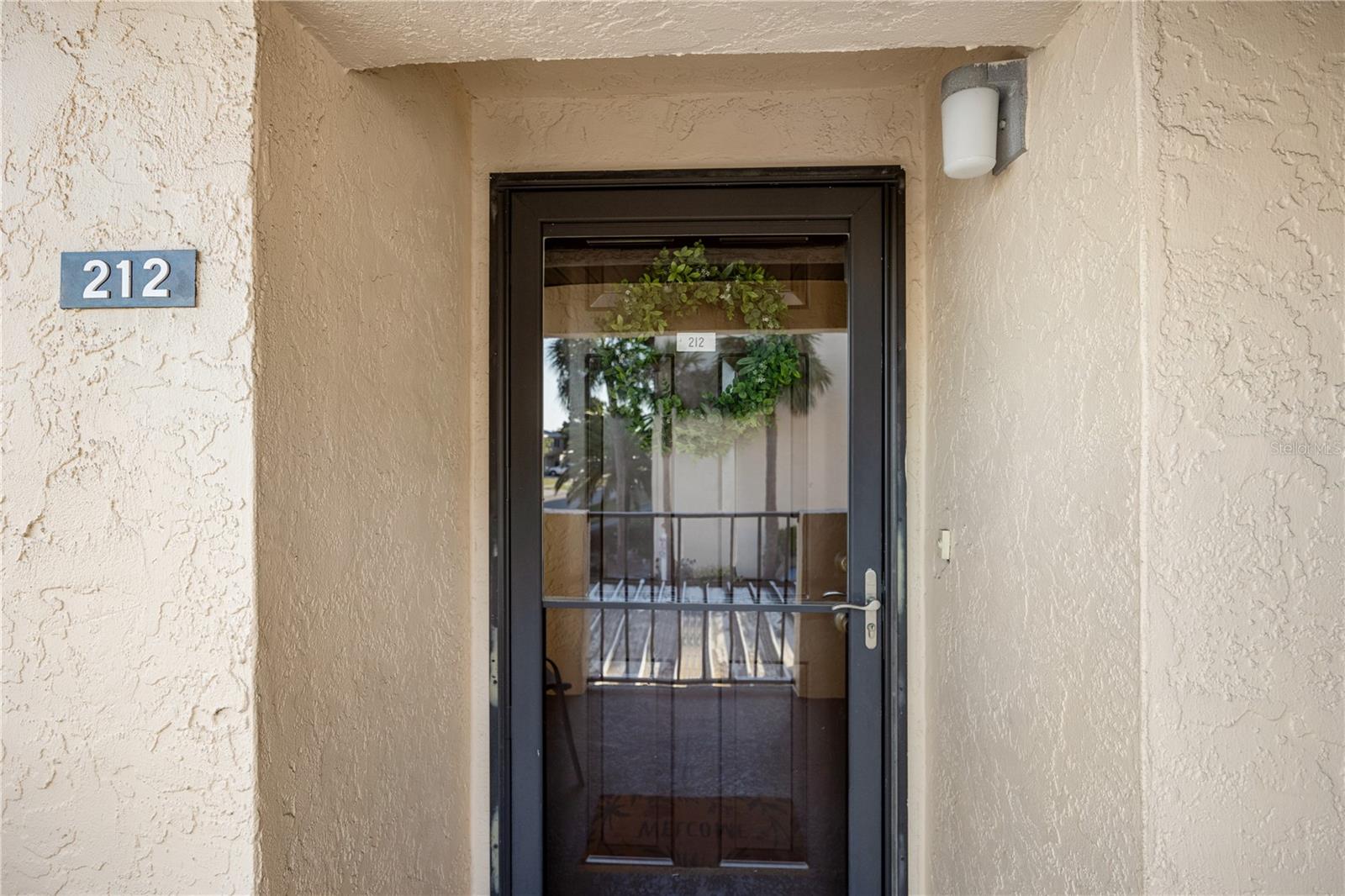 Image 3 of 33 For 2395 Harbor Boulevard 212