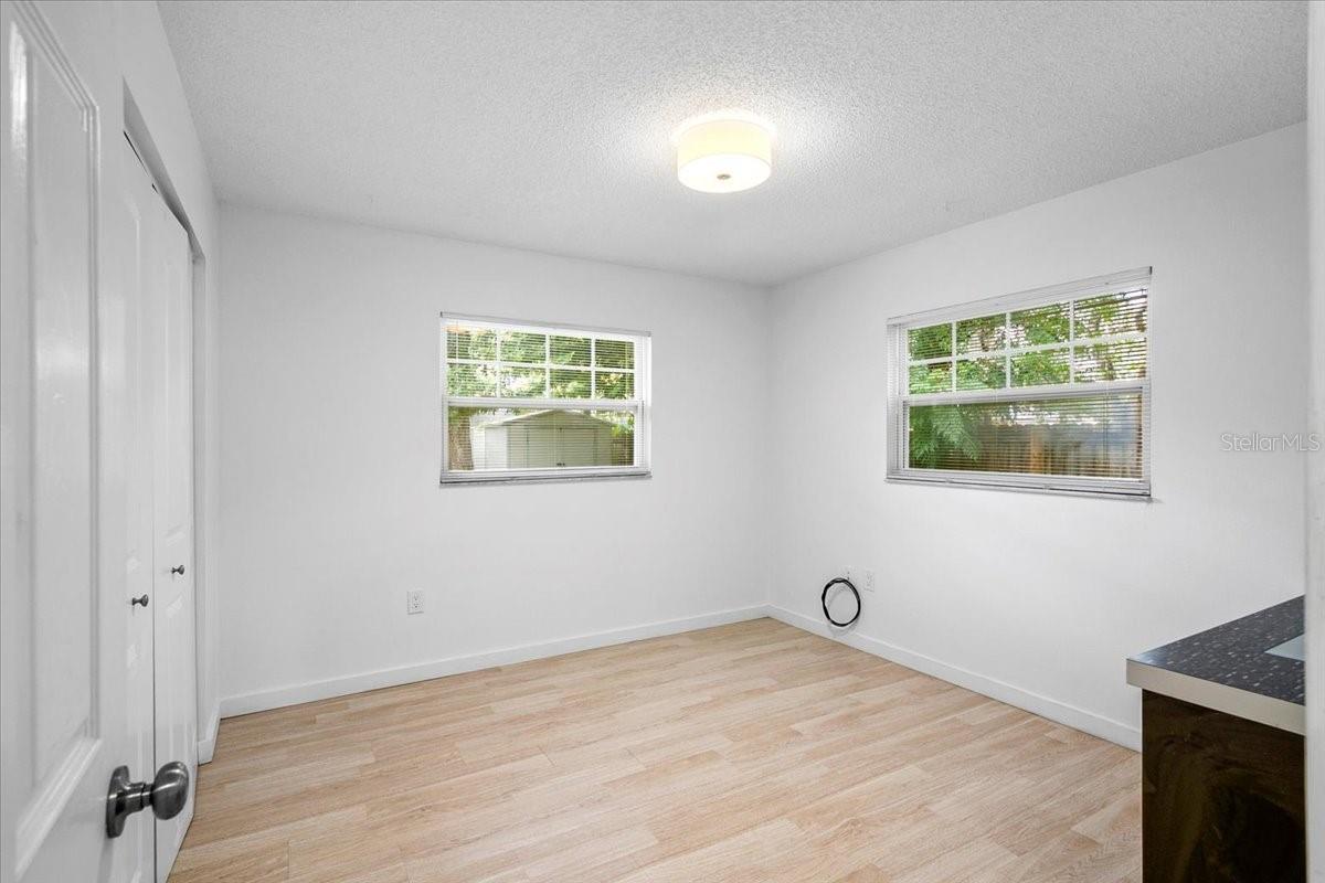 Image 17 of 26 For 7147 Lago Street