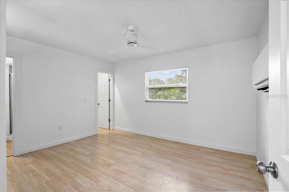 Image 20 of 26 For 7147 Lago Street