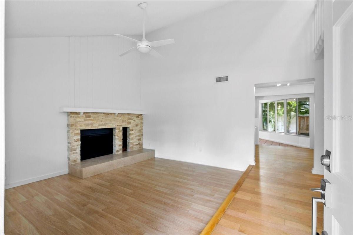 Image 3 of 26 For 7147 Lago Street