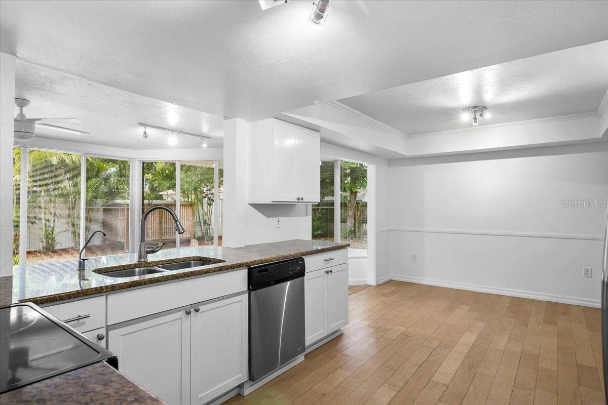 Image 8 of 26 For 7147 Lago Street