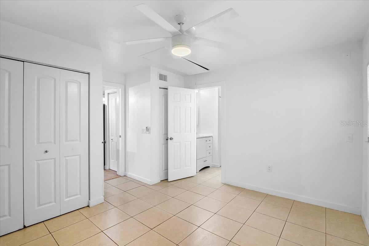 Image 9 of 26 For 7147 Lago Street