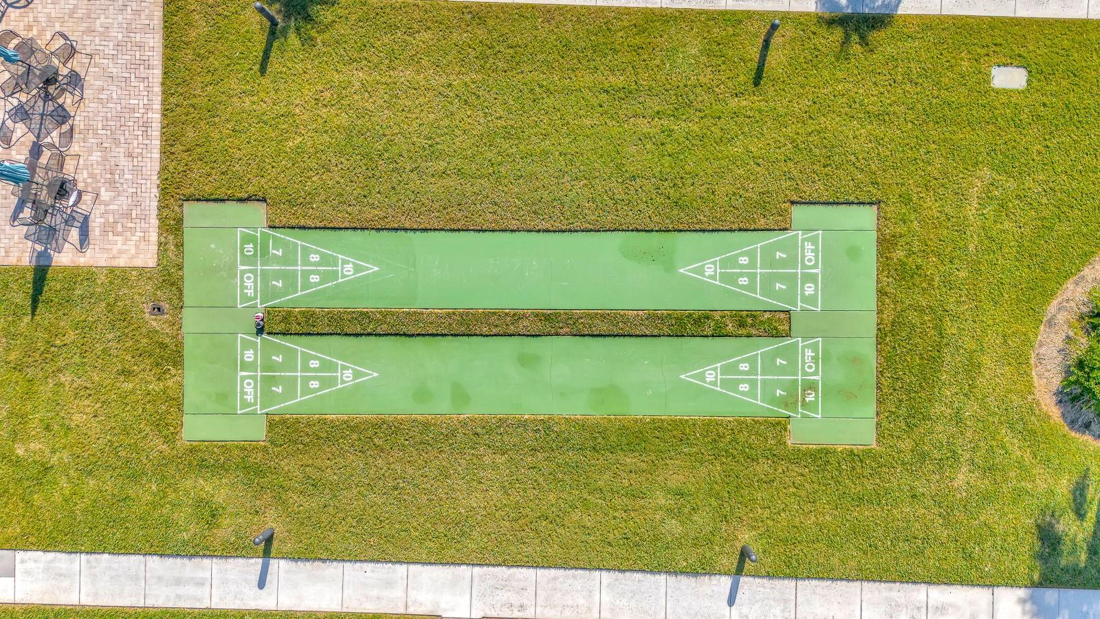 Image 30 of 41 For 5830 Midnight Pass Road 61