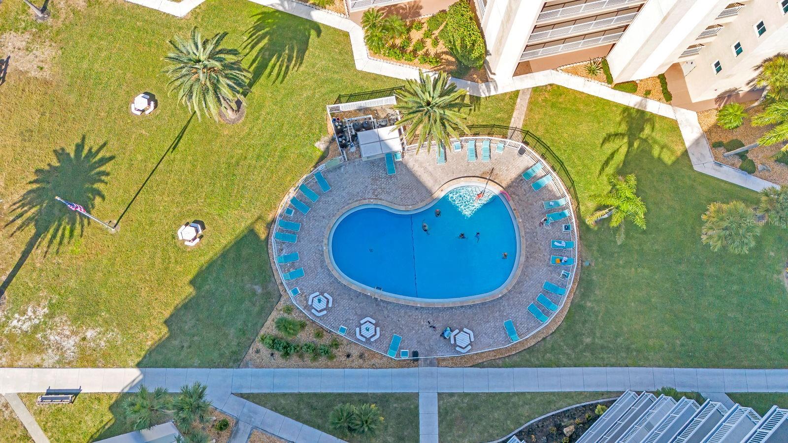 Image 37 of 41 For 5830 Midnight Pass Road 61