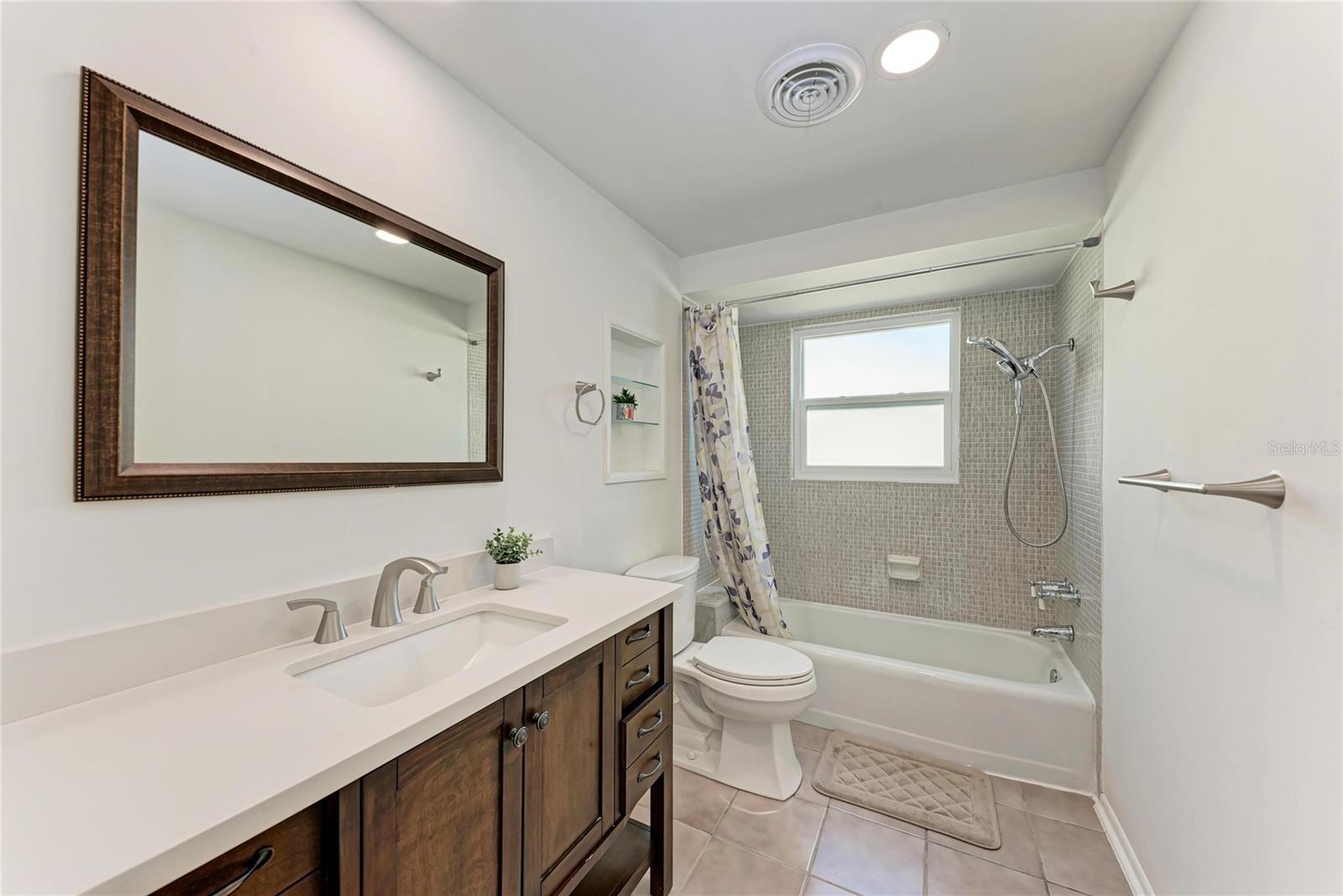 Image 25 of 36 For 6036 Hopkins Drive N