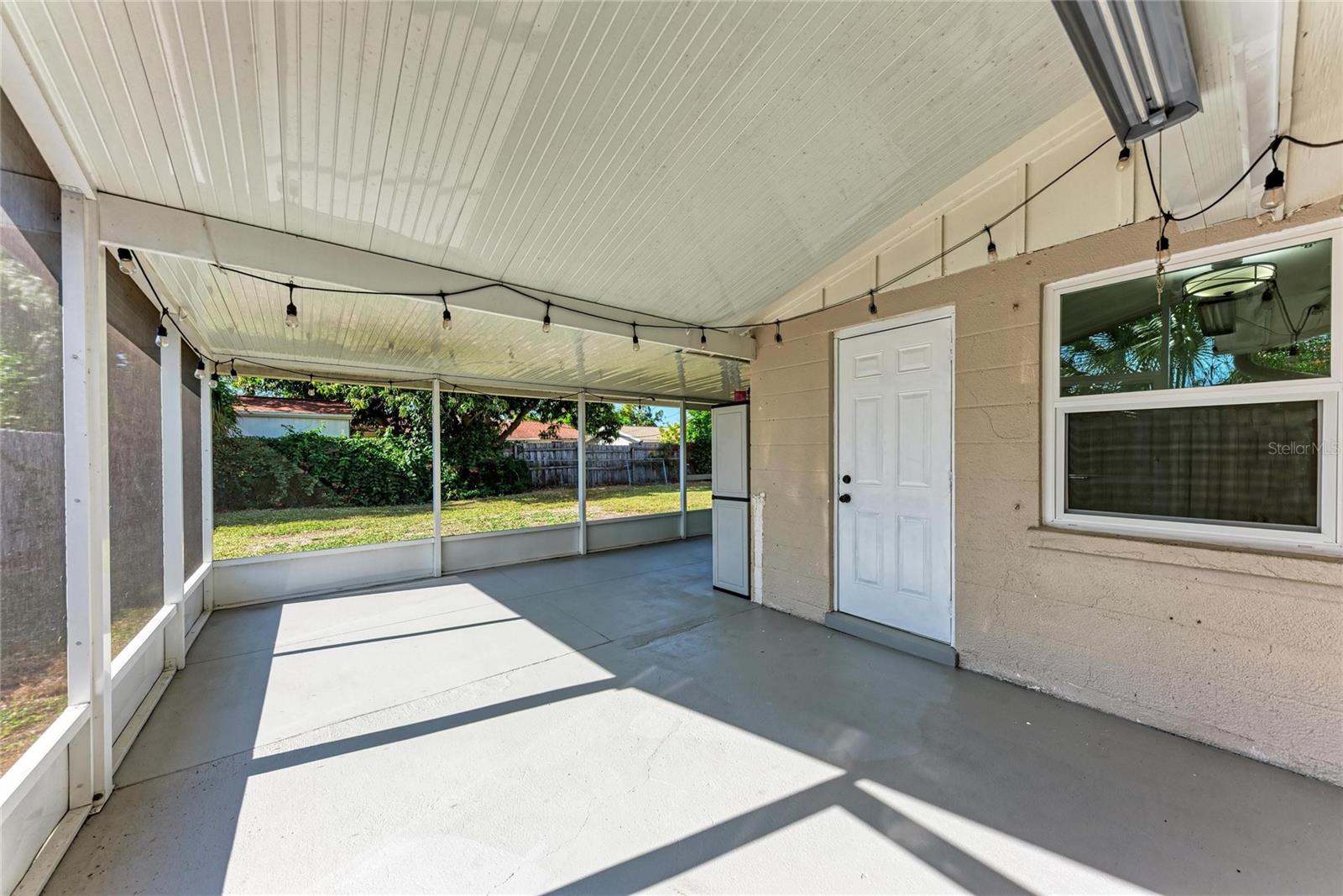 Image 32 of 36 For 6036 Hopkins Drive N