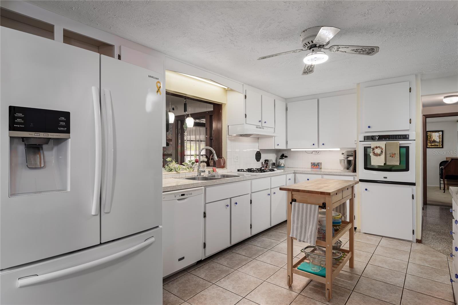 Image 11 of 41 For 5205 16th Avenue E