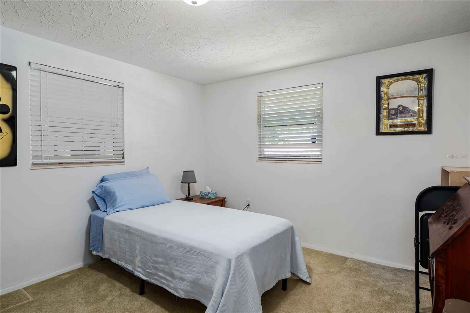 Image 19 of 41 For 5205 16th Avenue E