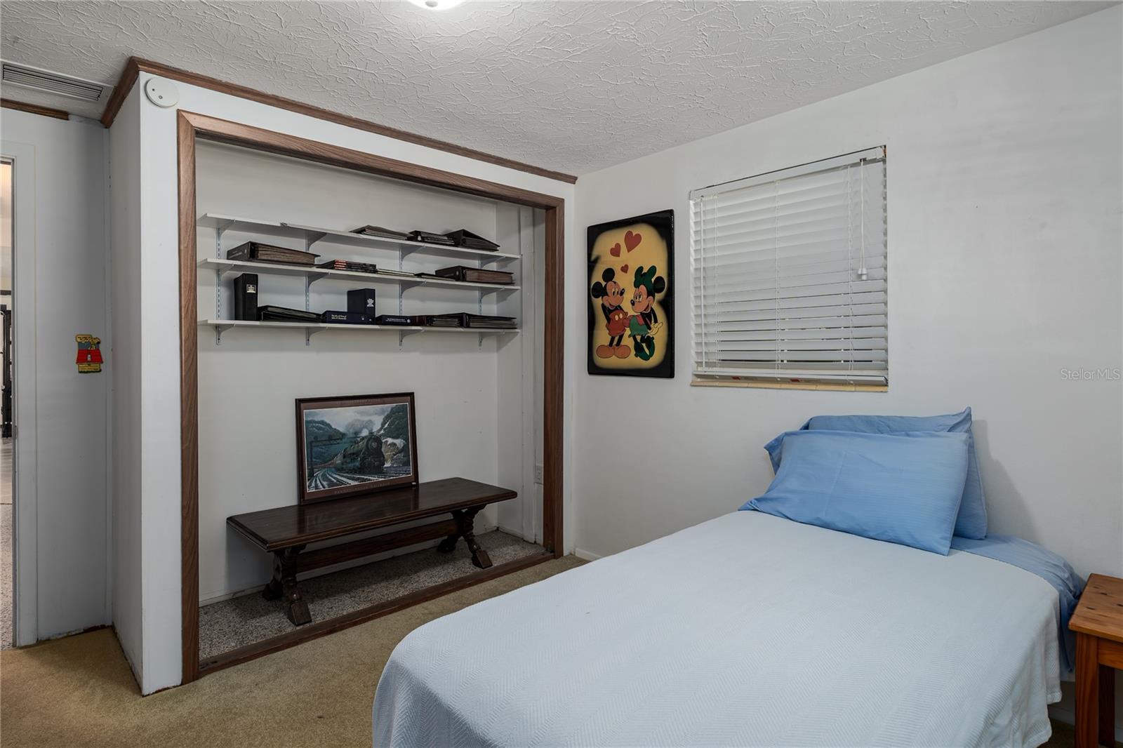 Image 20 of 41 For 5205 16th Avenue E