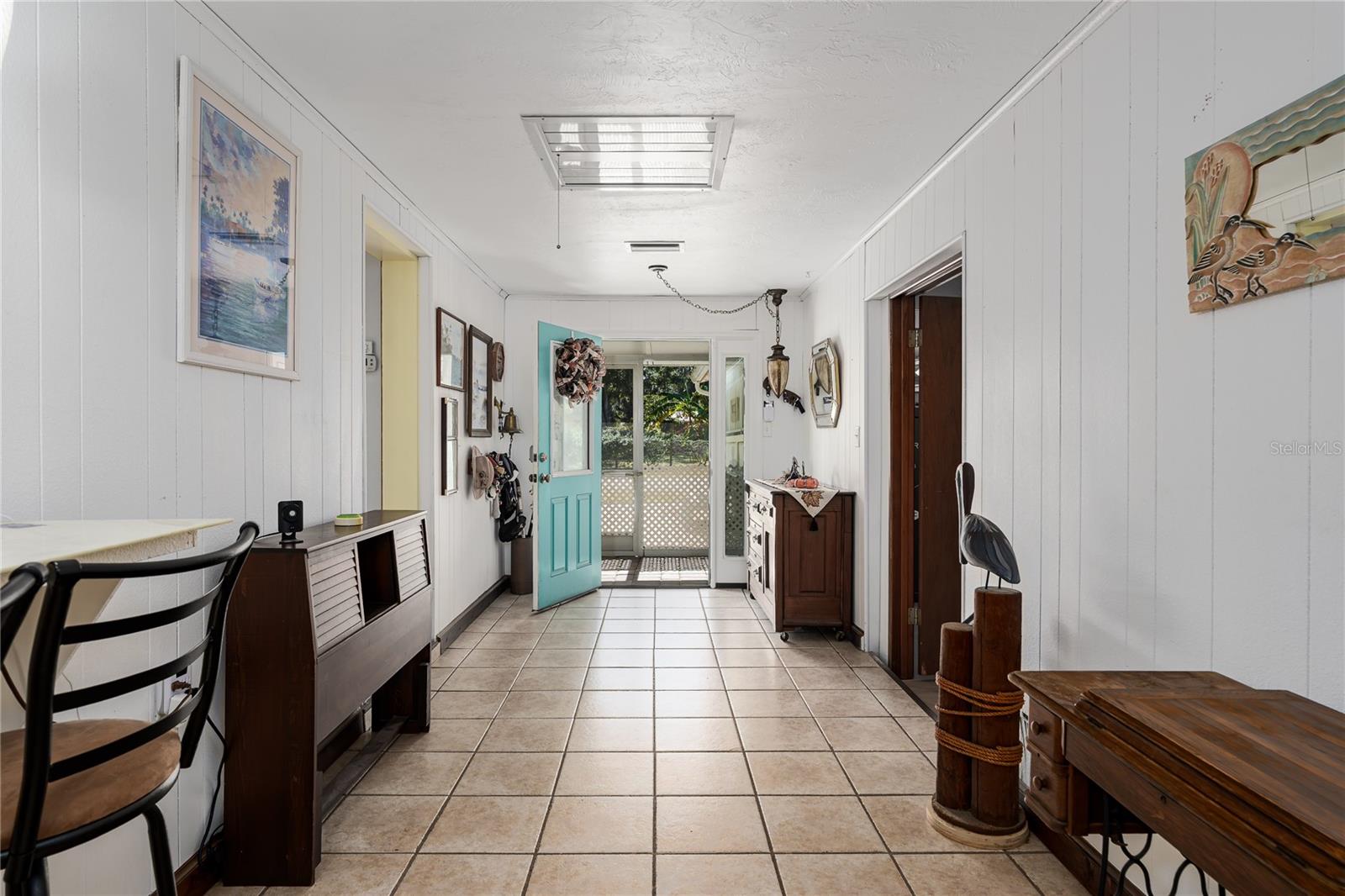 Image 27 of 41 For 5205 16th Avenue E