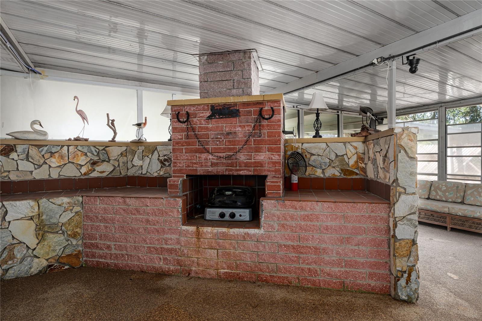 Image 28 of 41 For 5205 16th Avenue E