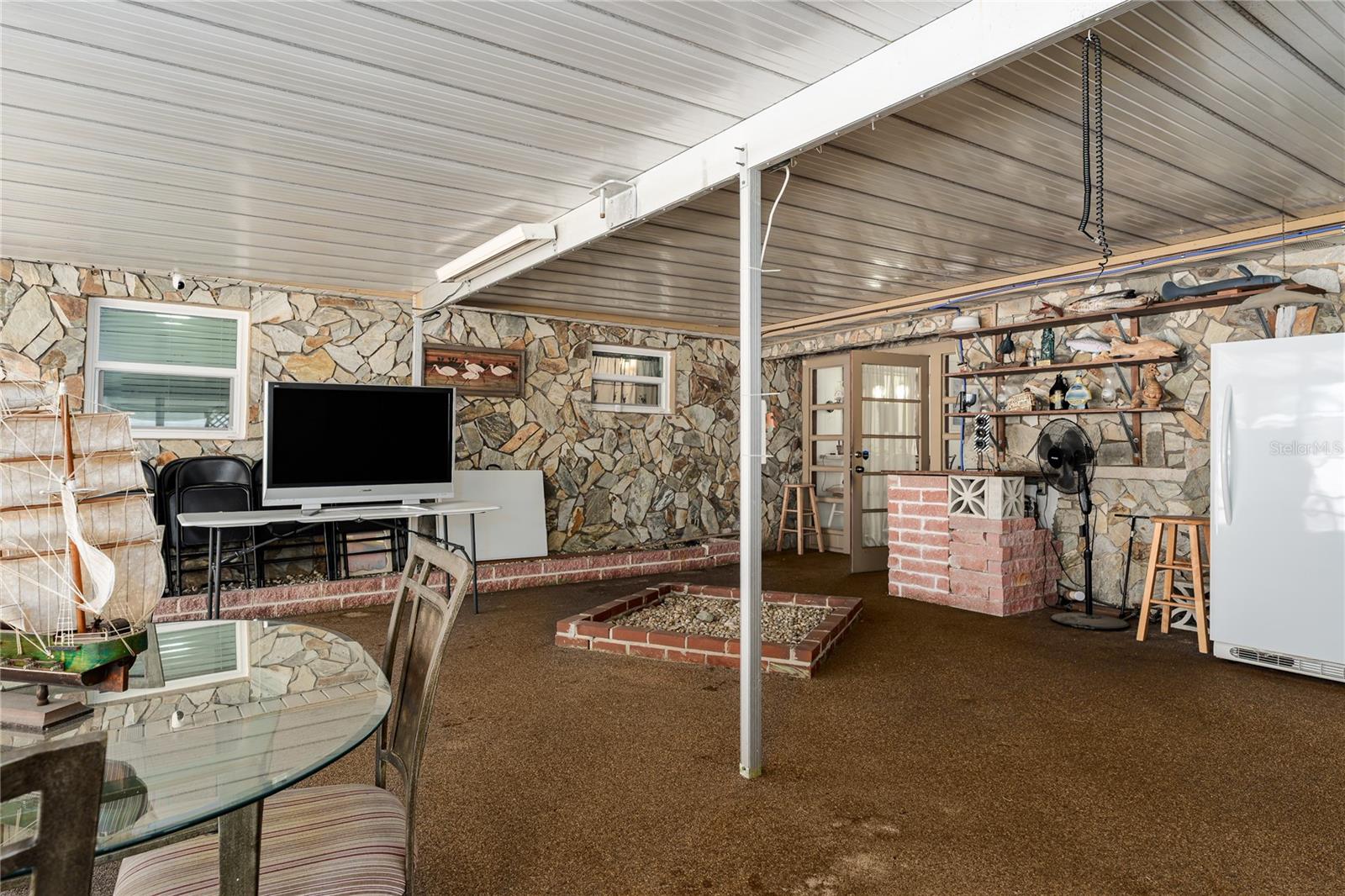 Image 29 of 41 For 5205 16th Avenue E