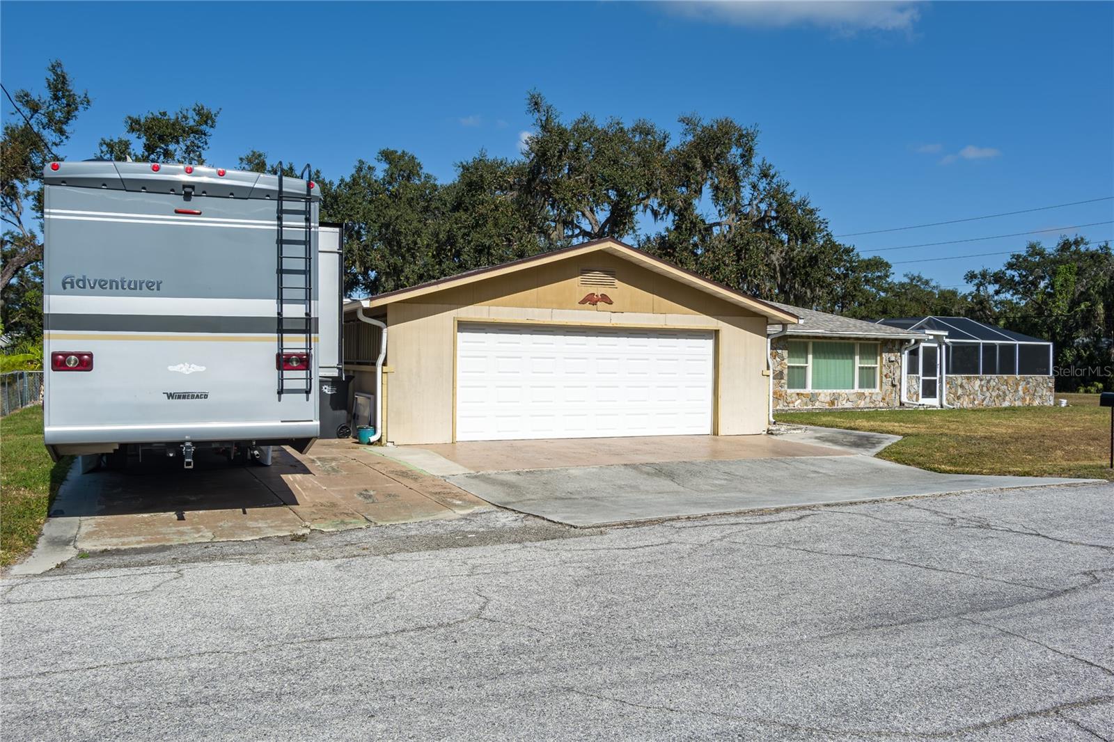 Image 36 of 41 For 5205 16th Avenue E