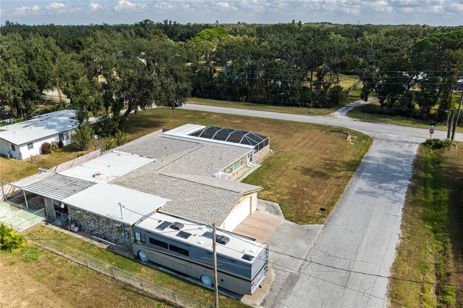 Image 37 of 41 For 5205 16th Avenue E