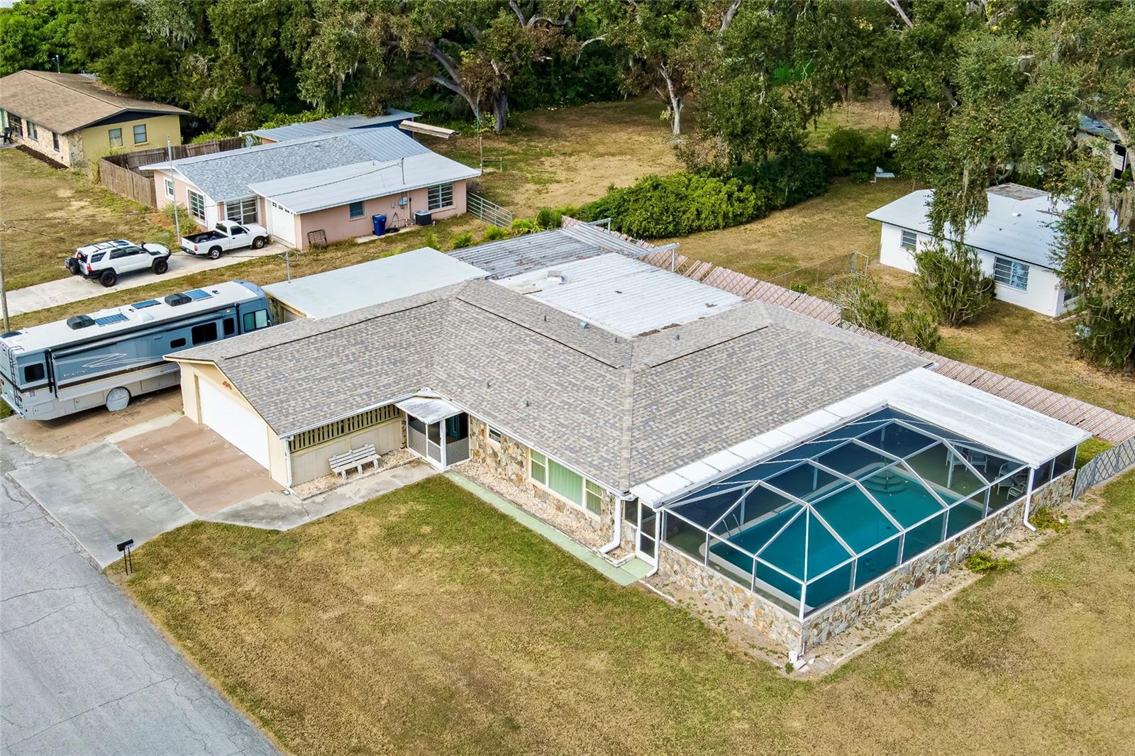 Image 4 of 41 For 5205 16th Avenue E