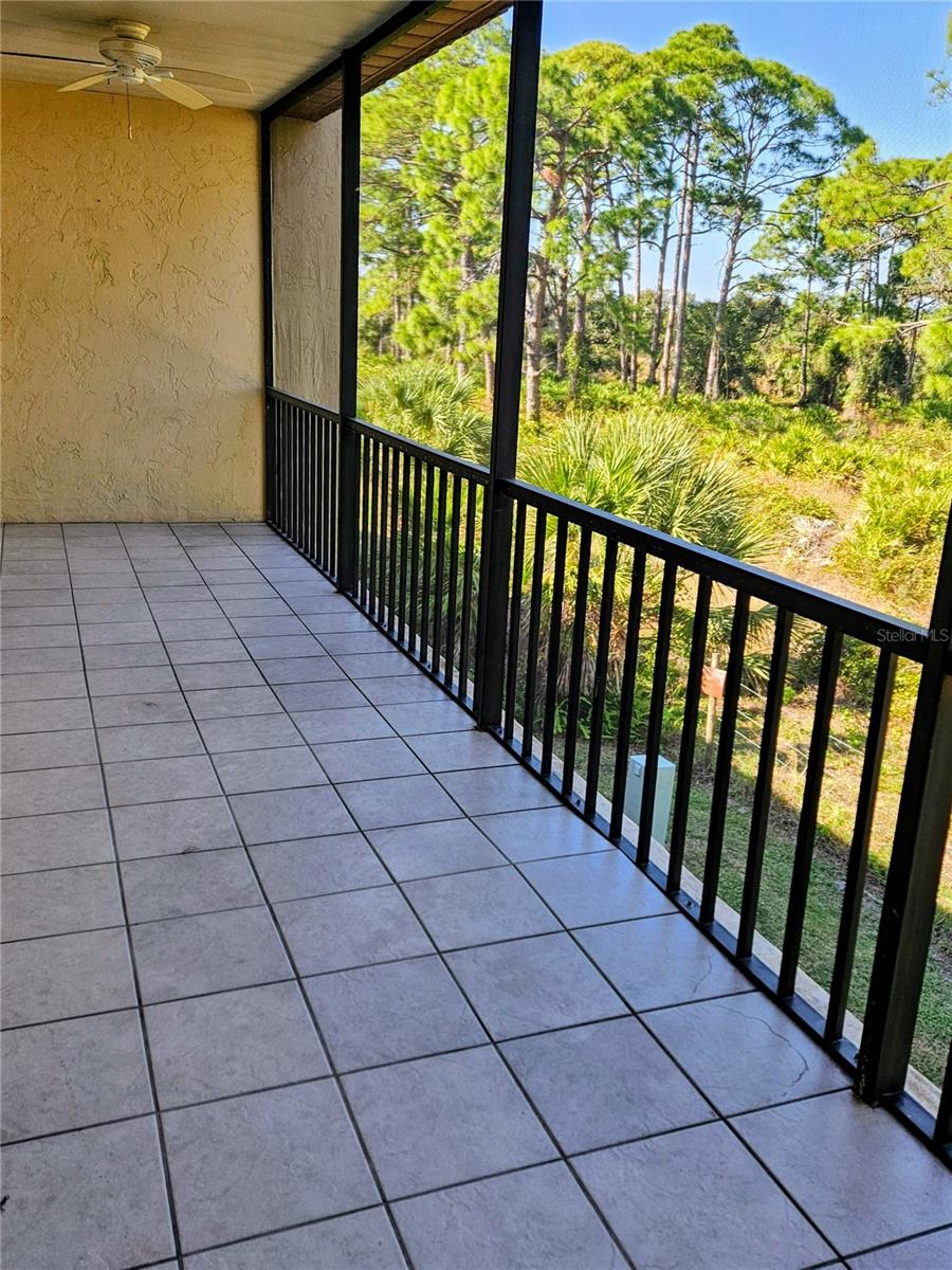 Image 15 of 24 For 215 Rubens Drive 215g