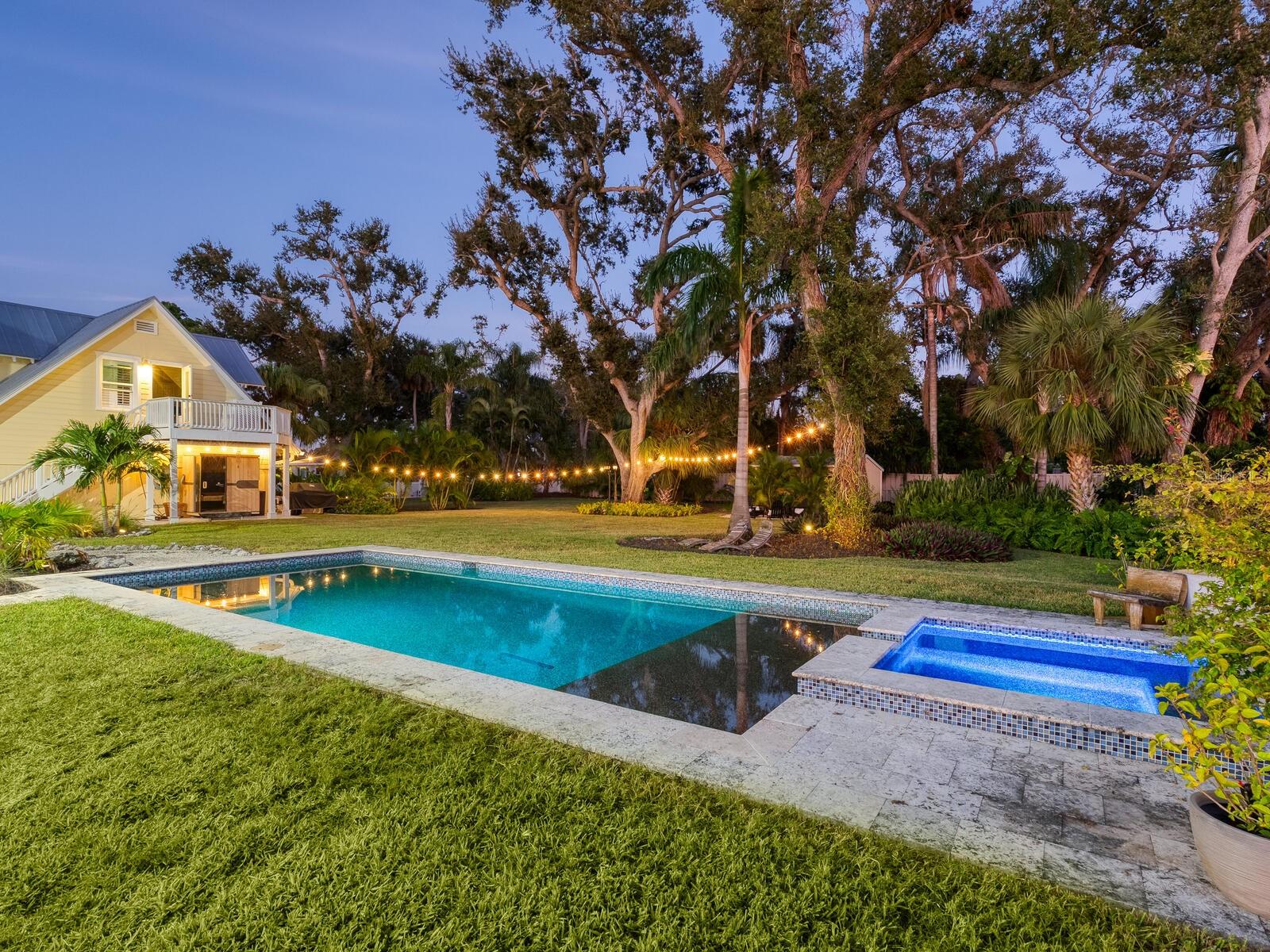 Image 36 of 62 For 2211 6th Street W