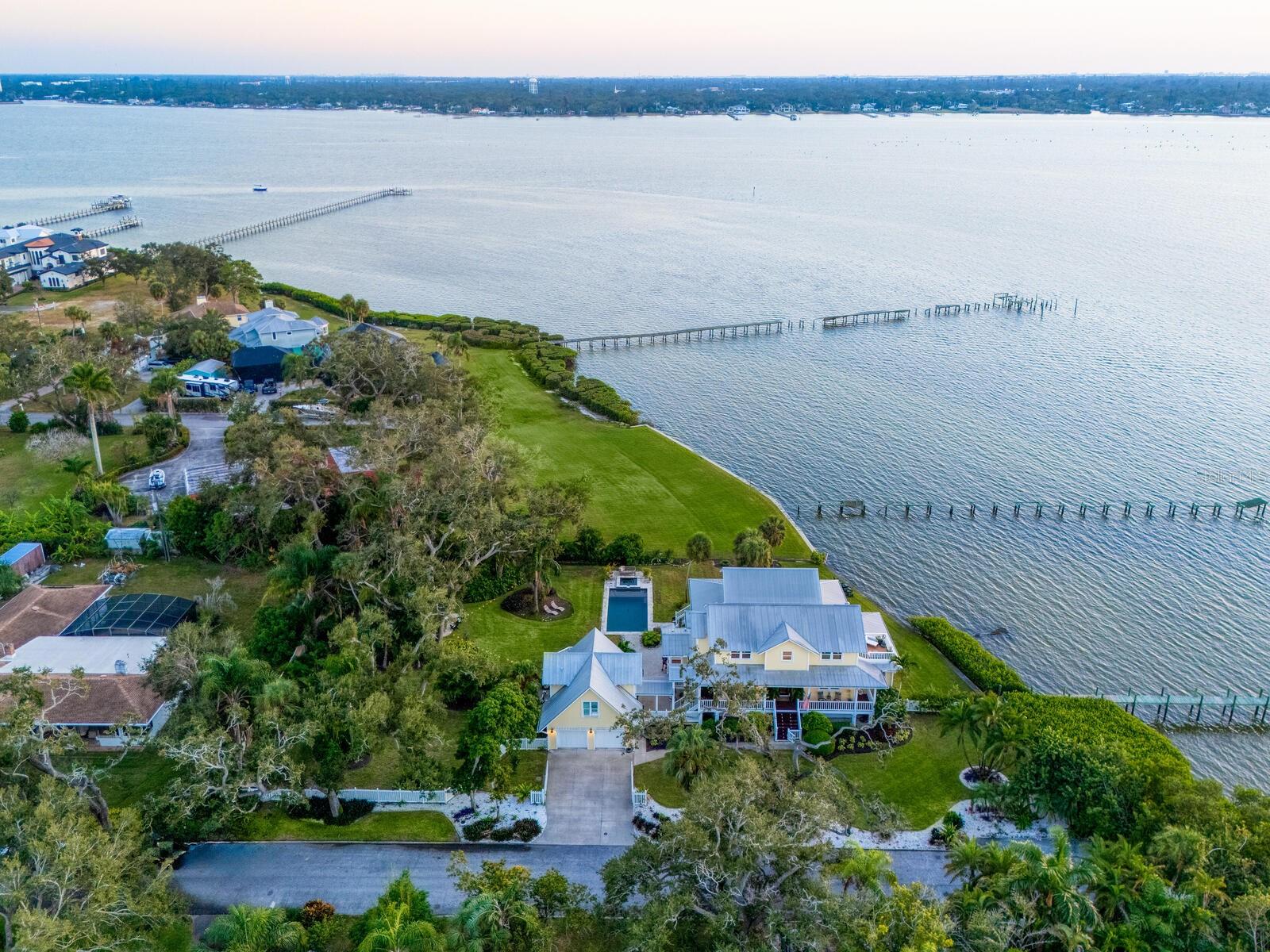 Image 48 of 62 For 2211 6th Street W