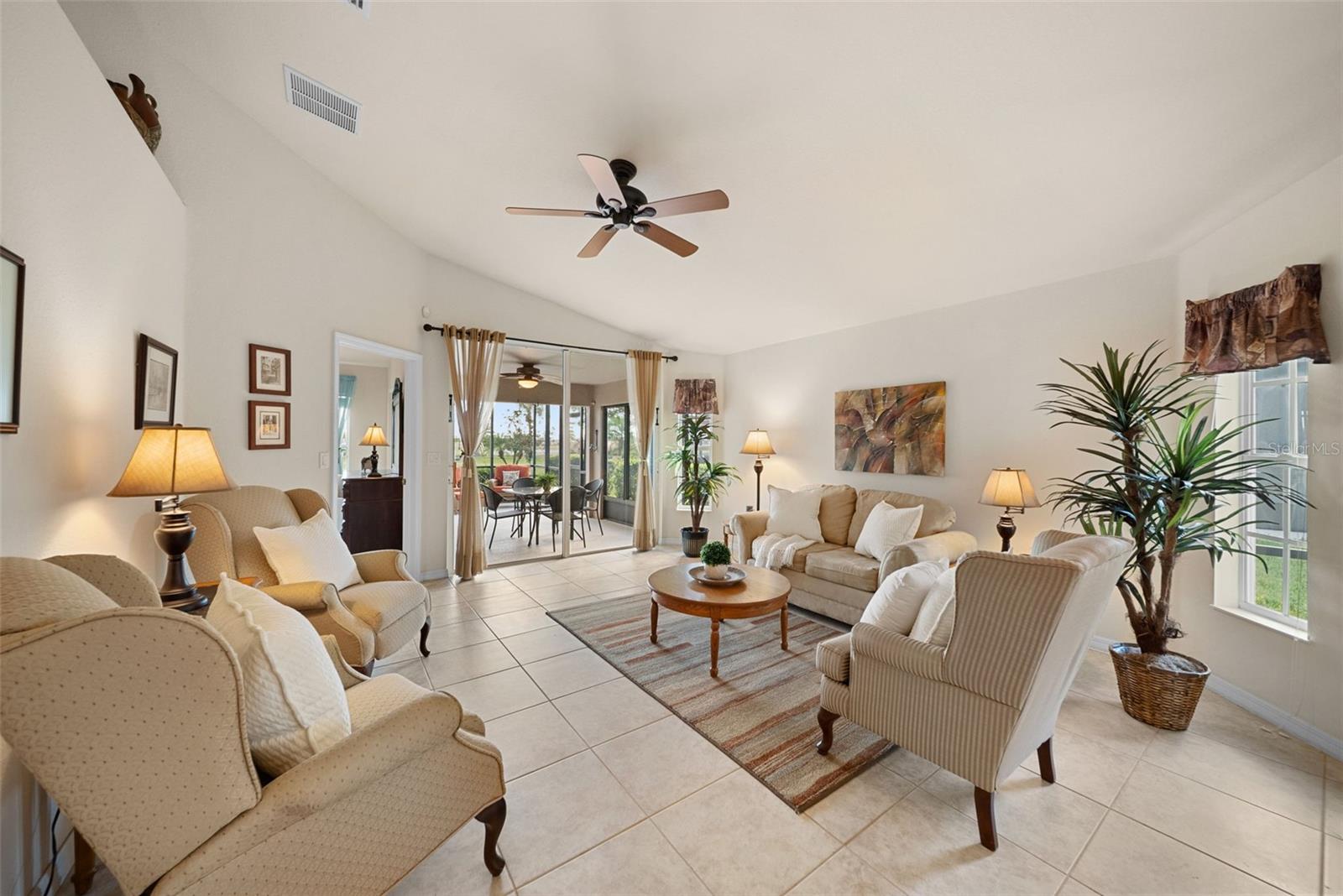 Image 10 of 50 For 3817 Fairway Drive