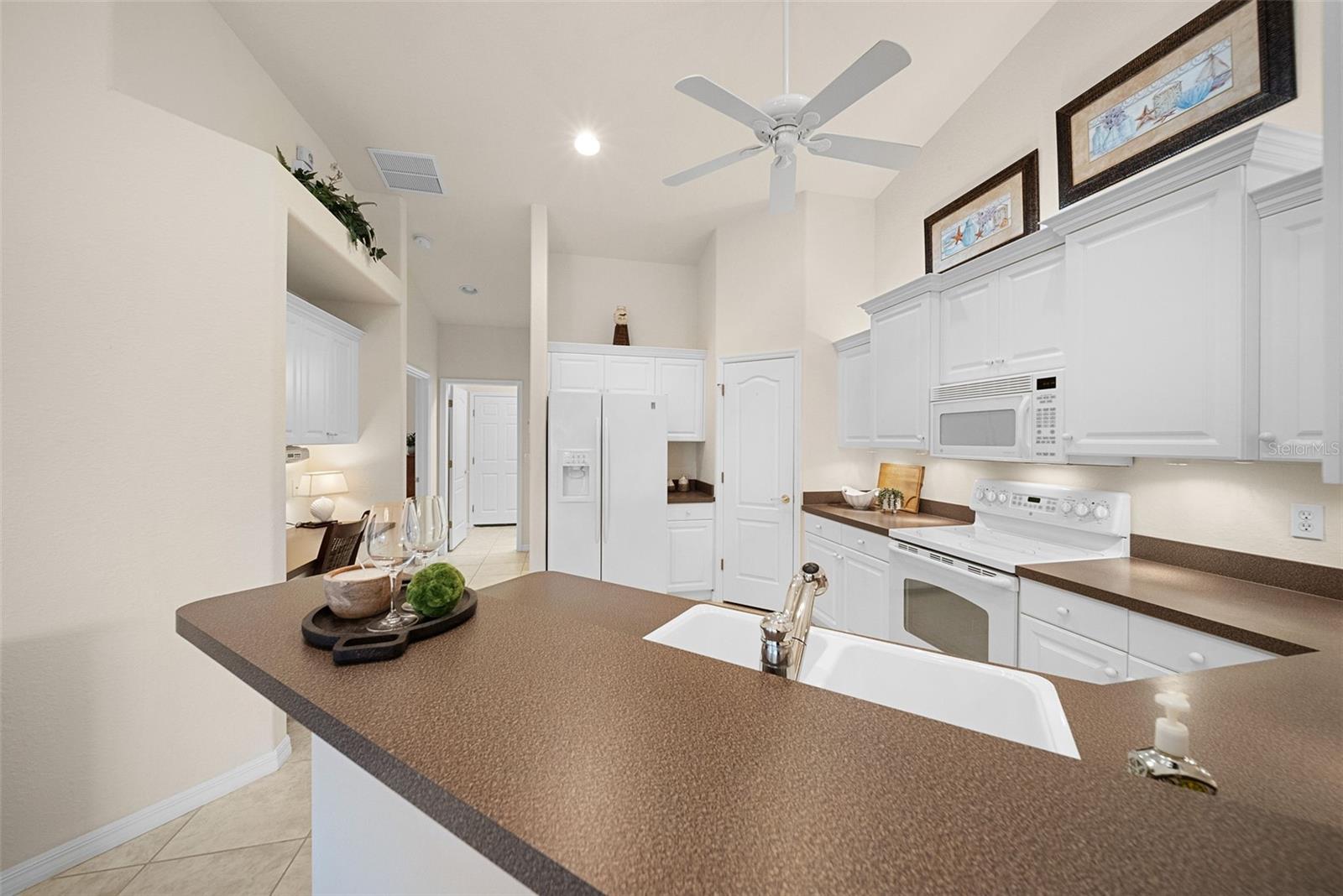 Image 17 of 50 For 3817 Fairway Drive