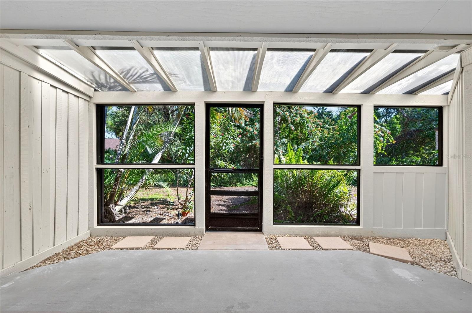 Image 17 of 63 For 7607 4th Avenue W