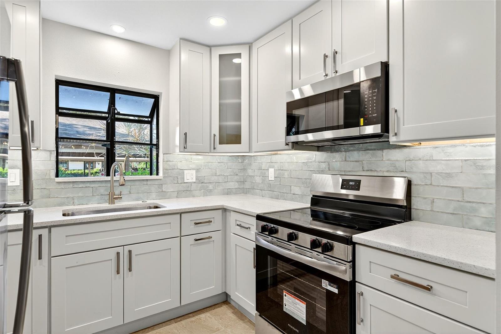 Image 20 of 63 For 7607 4th Avenue W