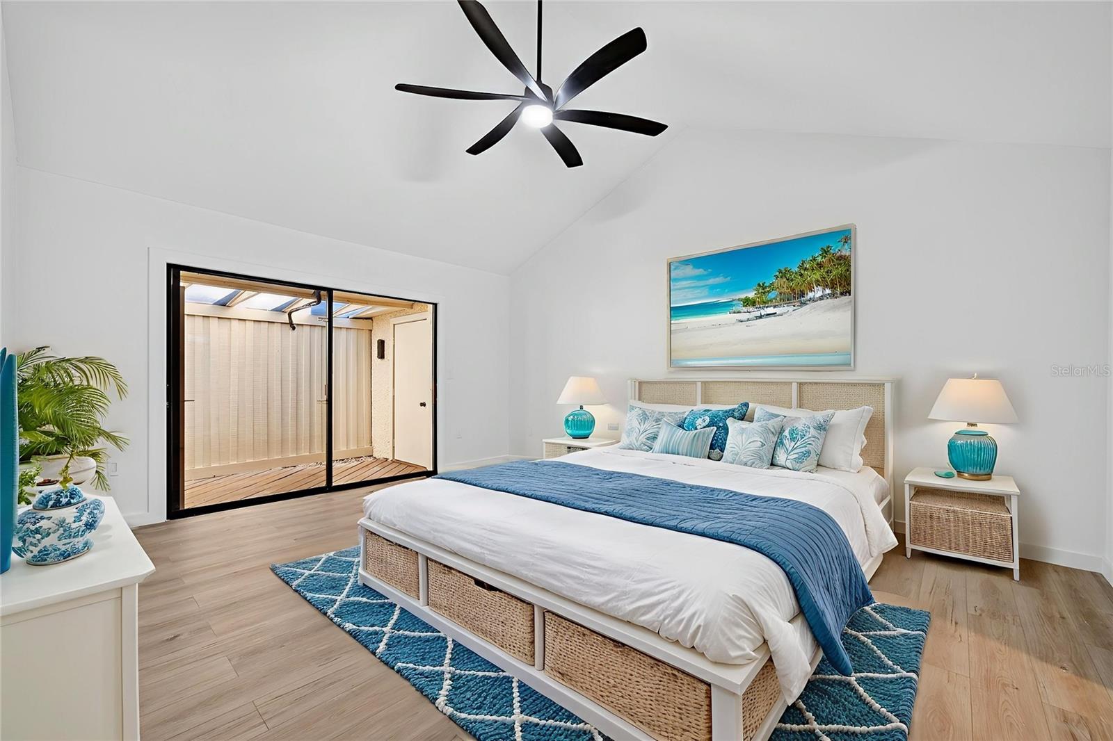 Image 24 of 63 For 7607 4th Avenue W