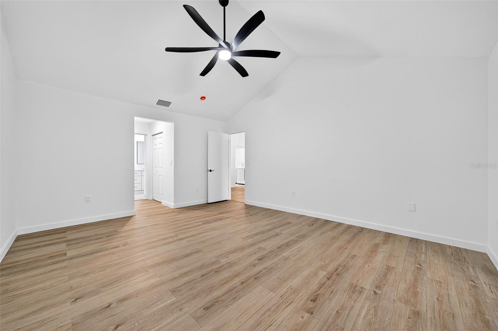 Image 26 of 63 For 7607 4th Avenue W