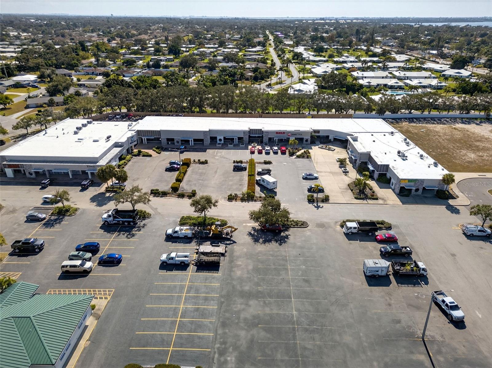 Image 43 of 63 For 7607 4th Avenue W