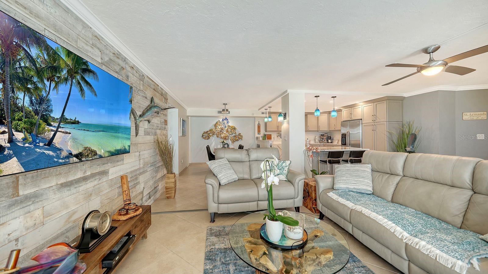 Image 16 of 59 For 1 Benjamin Franklin Drive 116