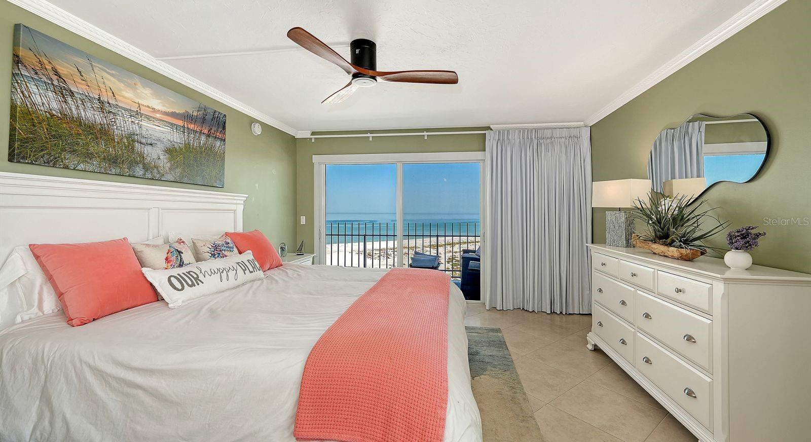 Image 25 of 59 For 1 Benjamin Franklin Drive 116