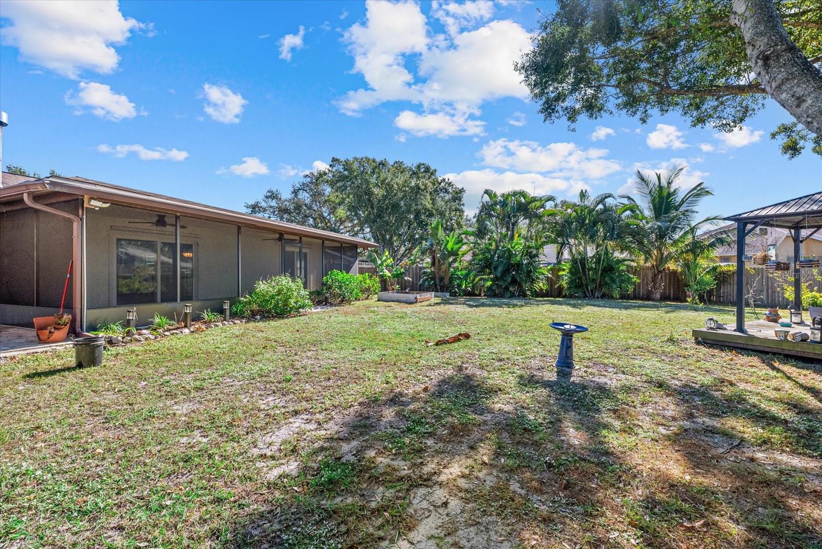 Image 32 of 39 For 4428 Meadow Creek Circle