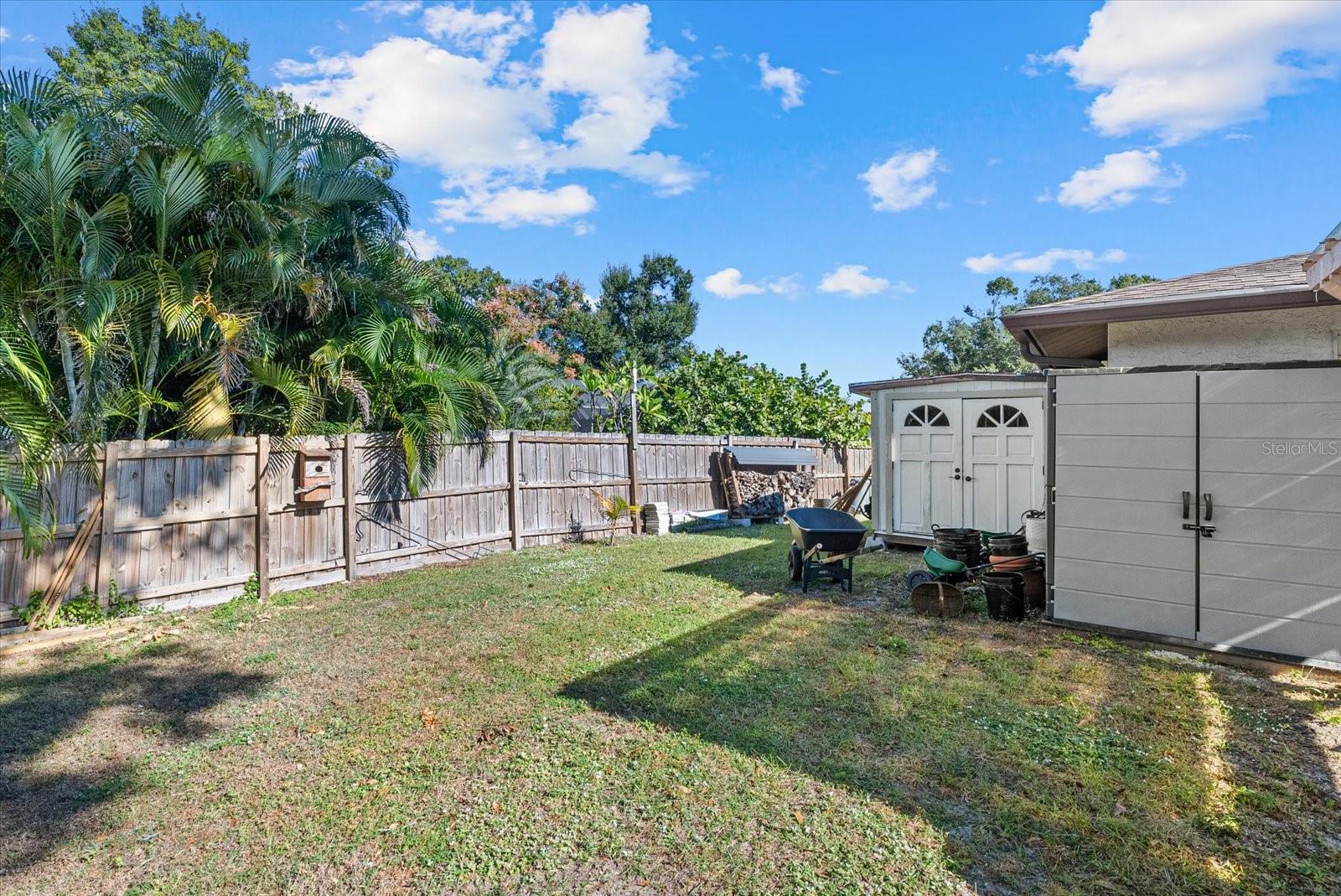 Image 33 of 39 For 4428 Meadow Creek Circle