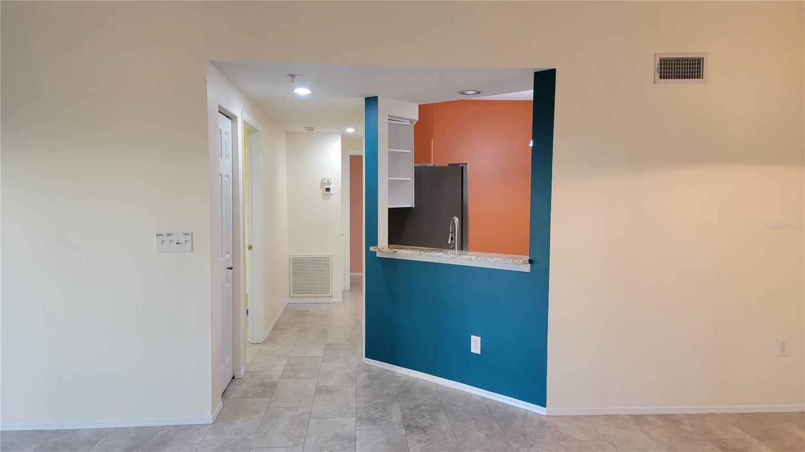 Image 11 of 58 For 6330 Green Oak Circle 6330