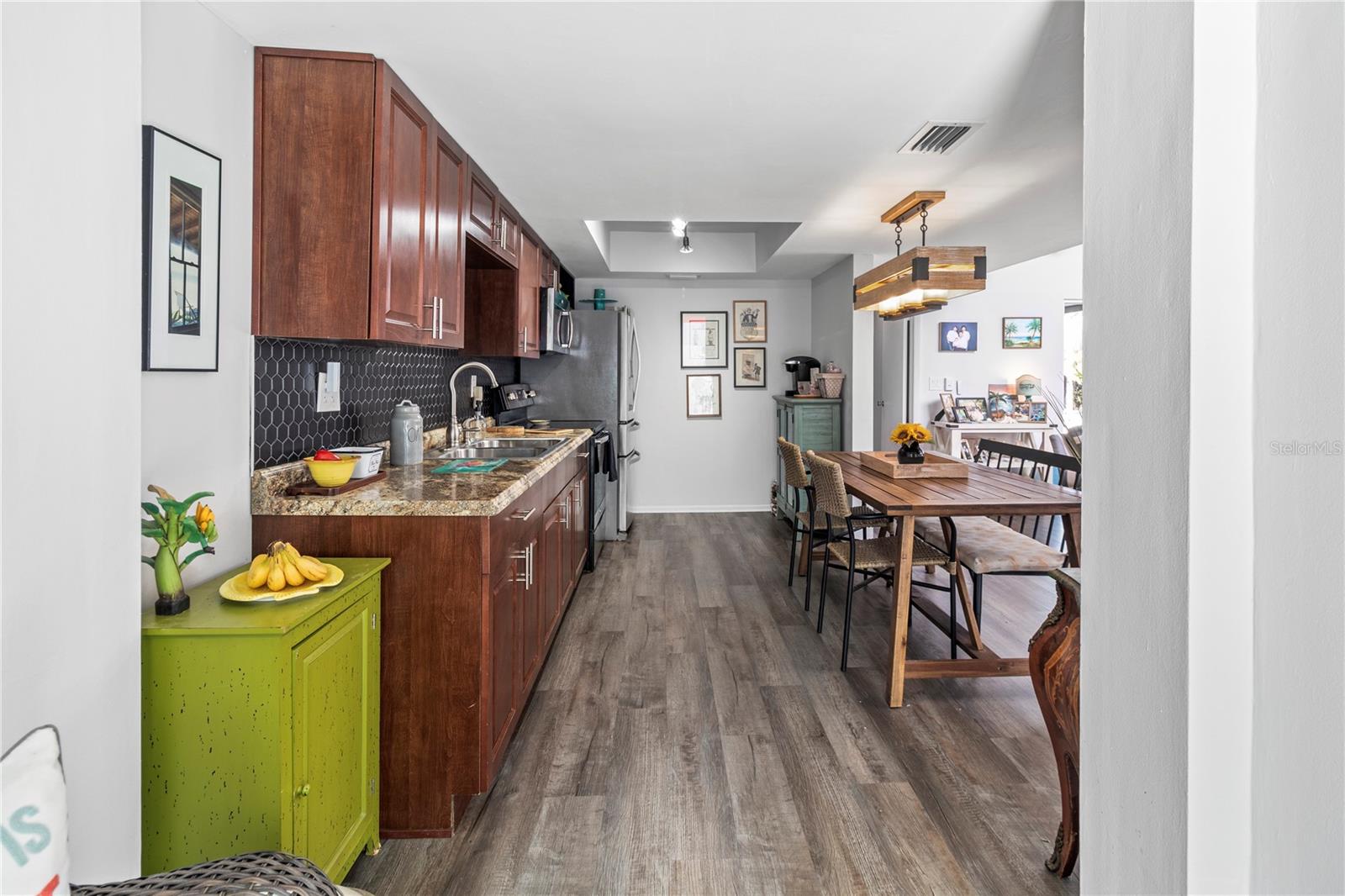 Image 13 of 61 For 4106 61st Avenue Terrace W