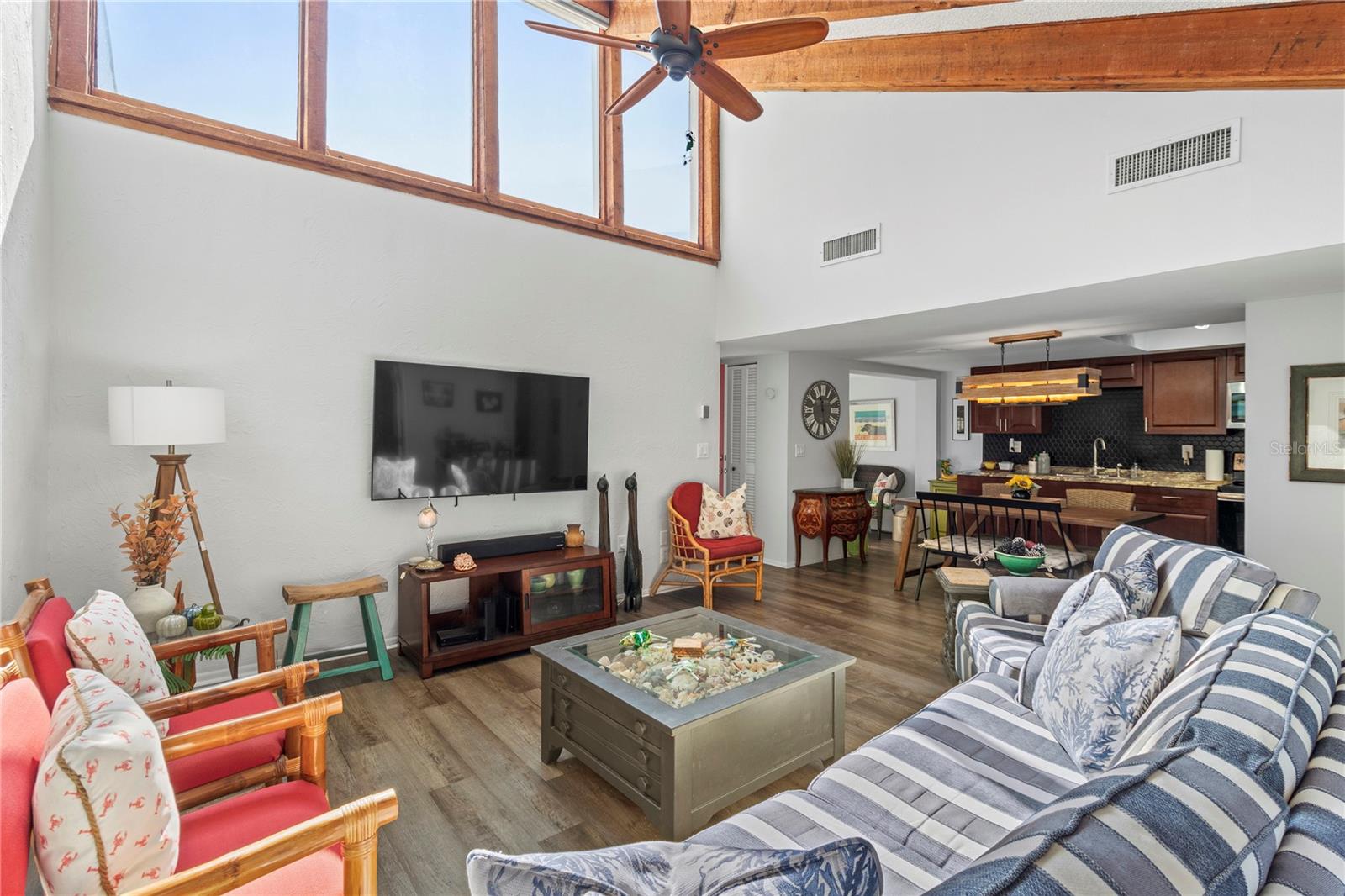 Image 8 of 61 For 4106 61st Avenue Terrace W