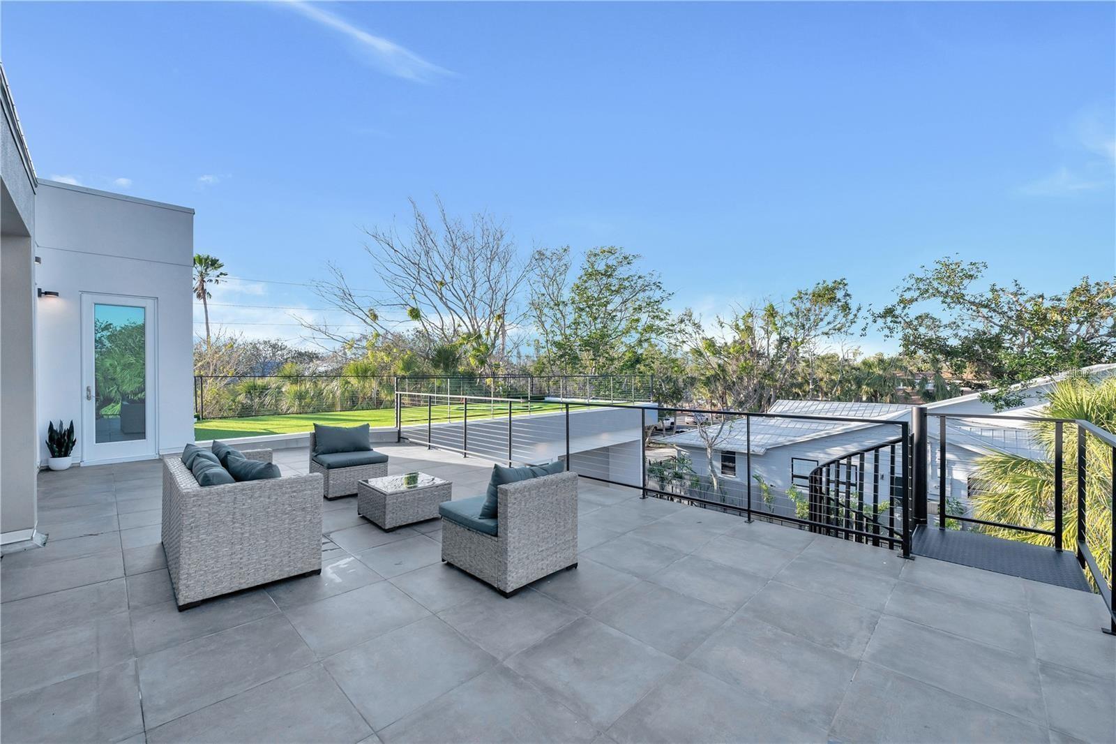 Image 94 of 100 For 603 Tremont Street