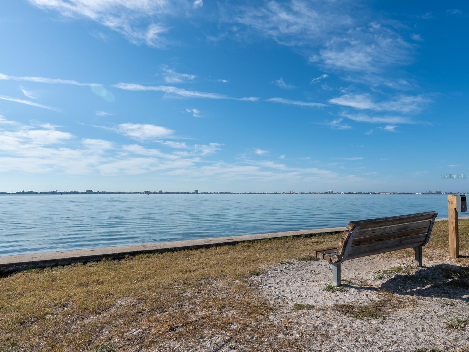 Image 100 of 100 For 5947 Bayview Circle S