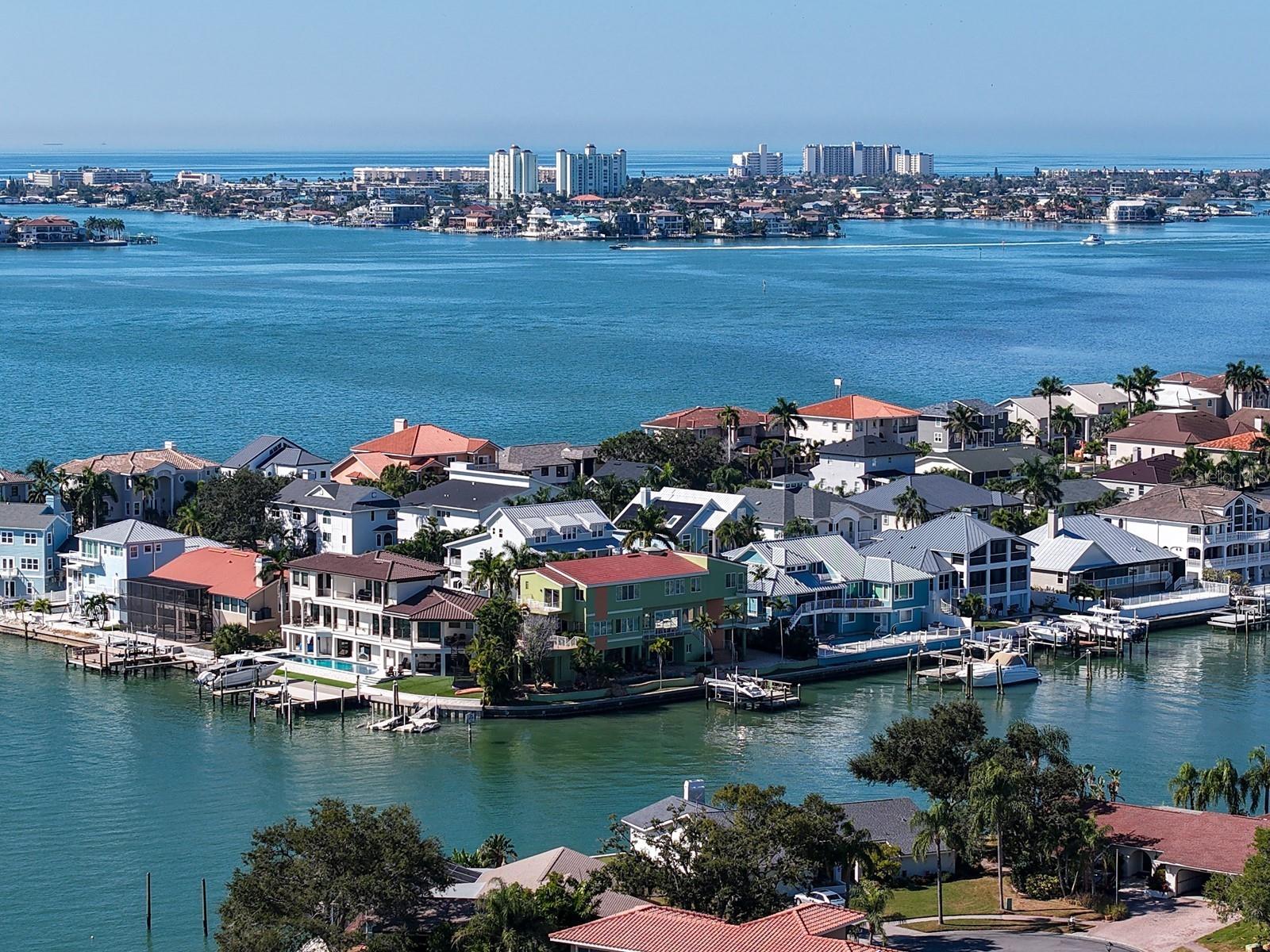 Image 62 of 100 For 5947 Bayview Circle S