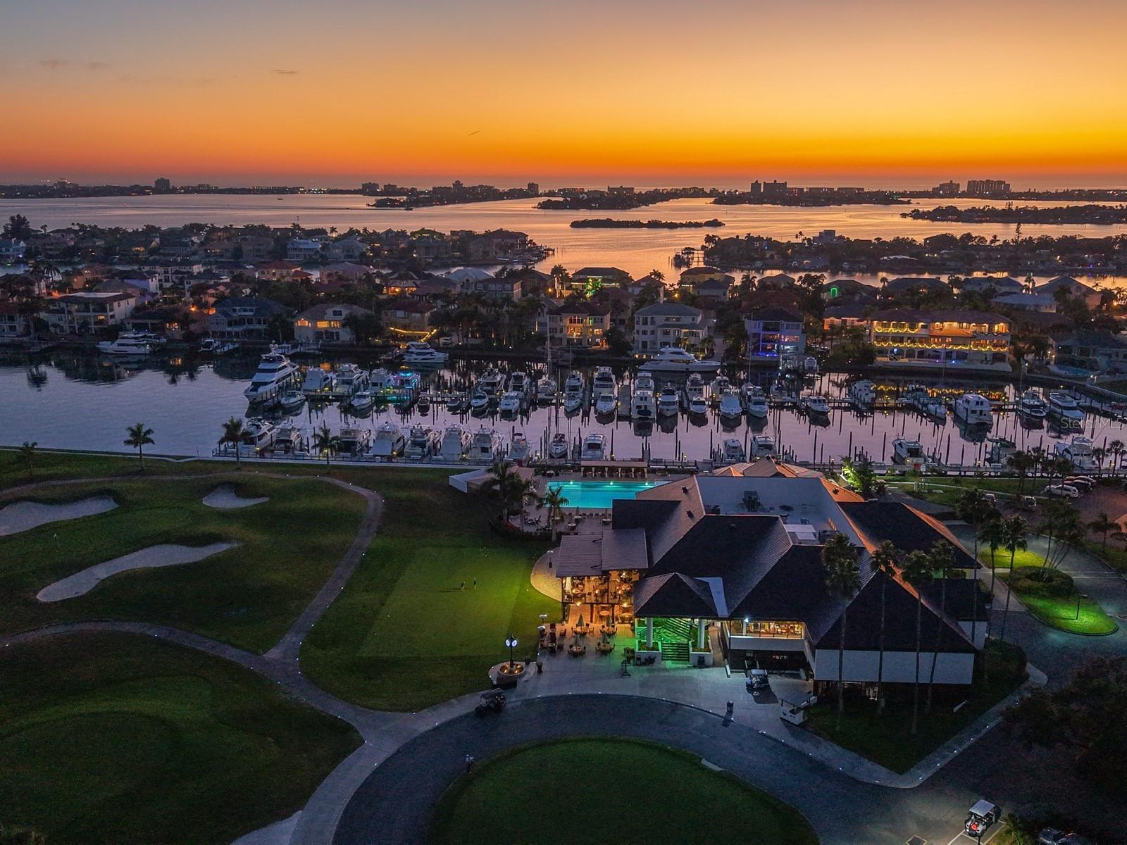 Image 89 of 100 For 5947 Bayview Circle S