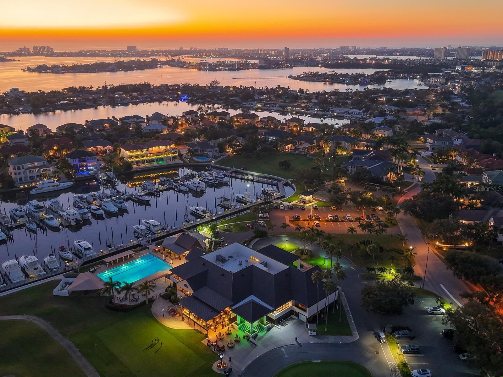 Image 92 of 100 For 5947 Bayview Circle S